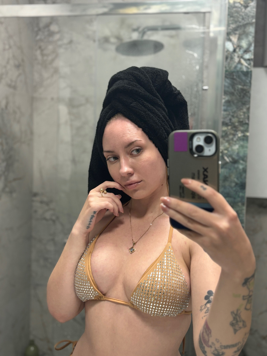 Nude girl KateV in Konya