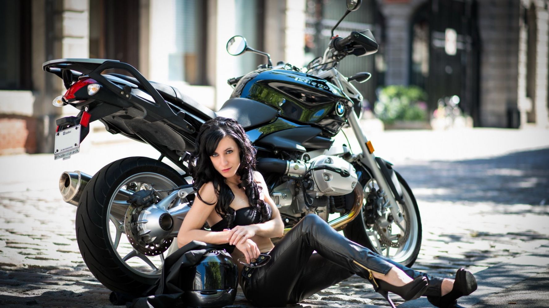 European women on bikes in Konya