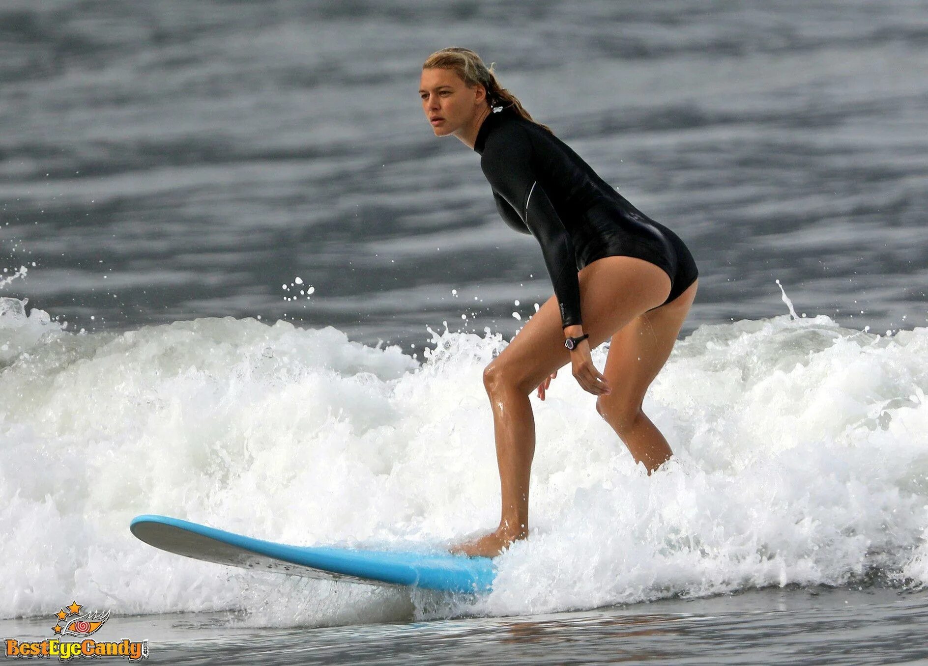 Kelly Rohrbach underwear in Konya