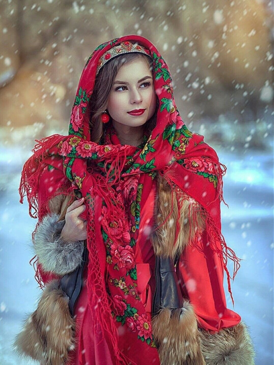 Beautiful girl Women in Slavic costumes in Konya